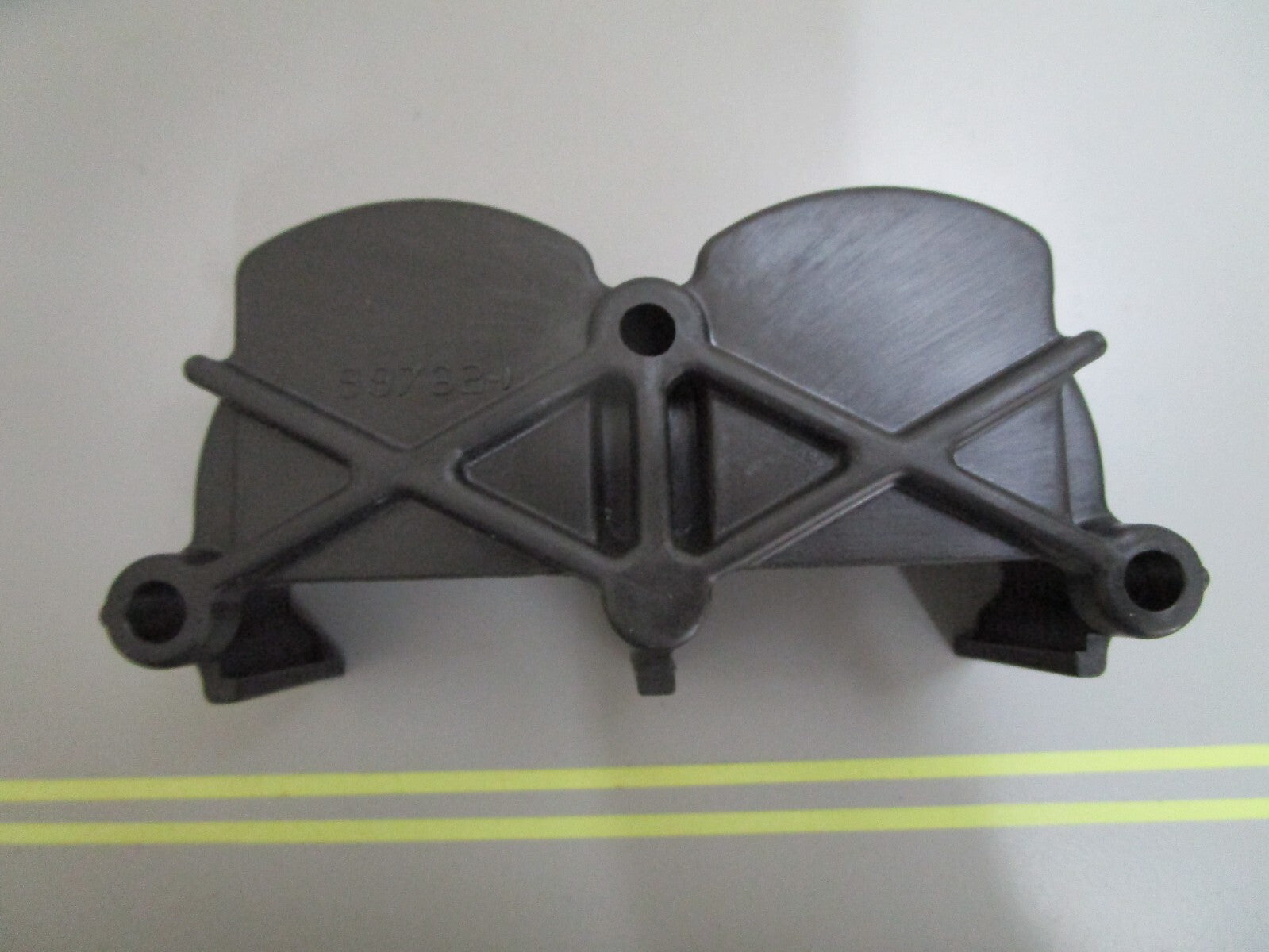 *NEW OEM* 0810 Mercury Quicksilver Cover 997621