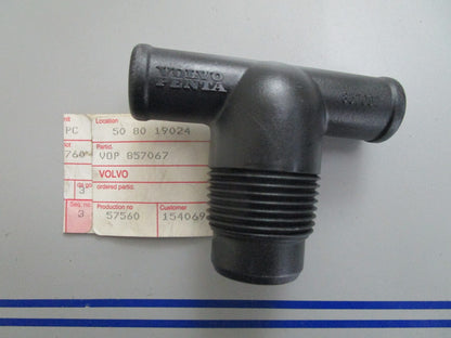 *NEW OEM* 0820 Volvo Penta T-Nipple 857067