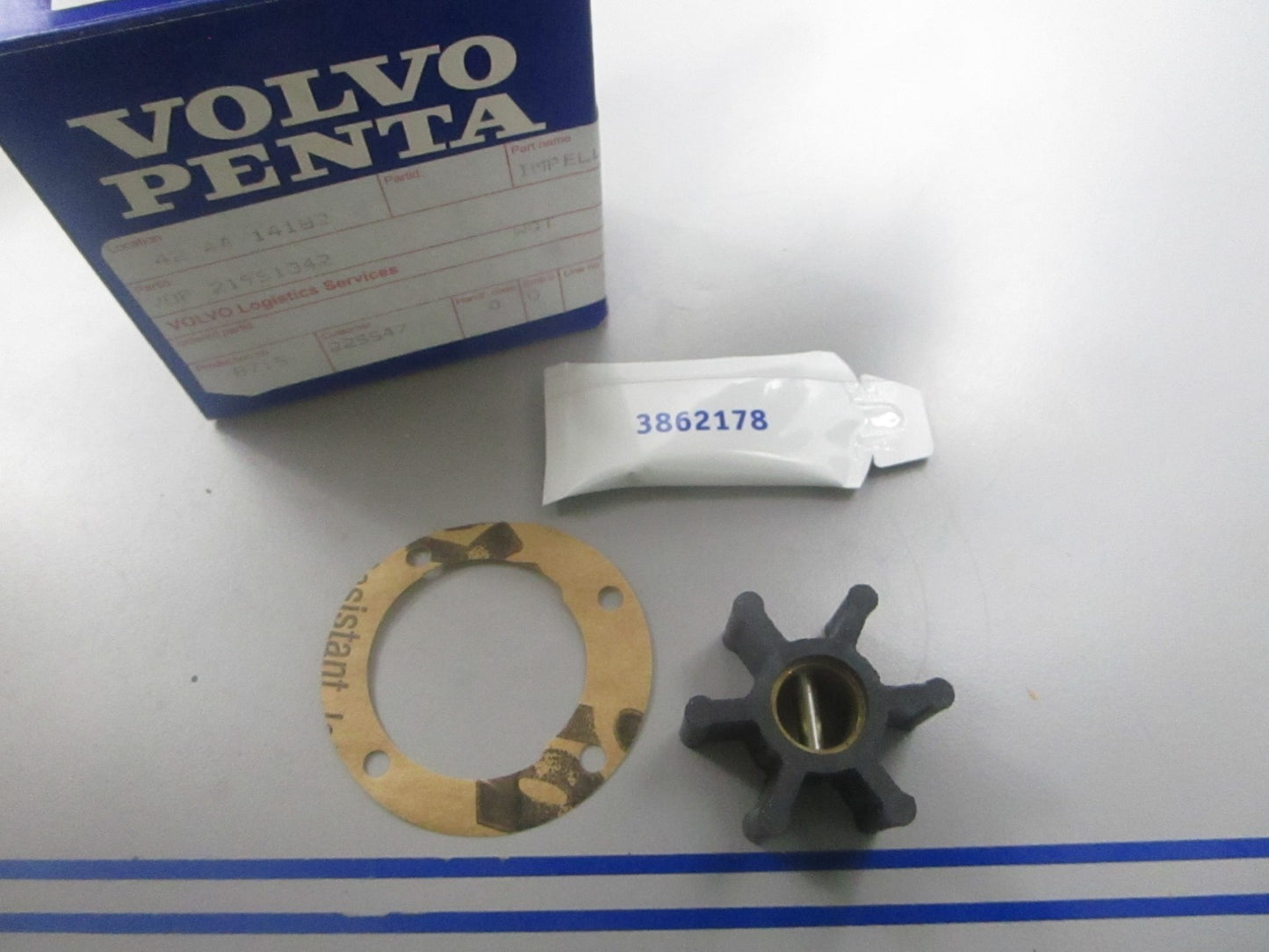 *NEW OEM* 0810 Volvo Penta Impeller Kit 21951342