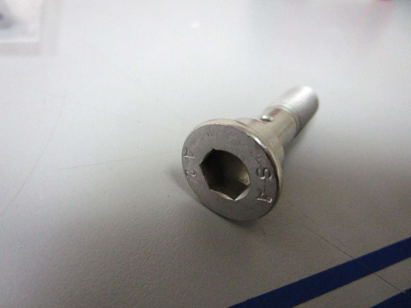 *NEW OEM* 0770 Volvo Penta Hollow Screw 814643