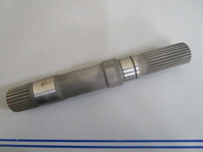 *NEW OEM* 0820 Volvo Penta Shaft 853809