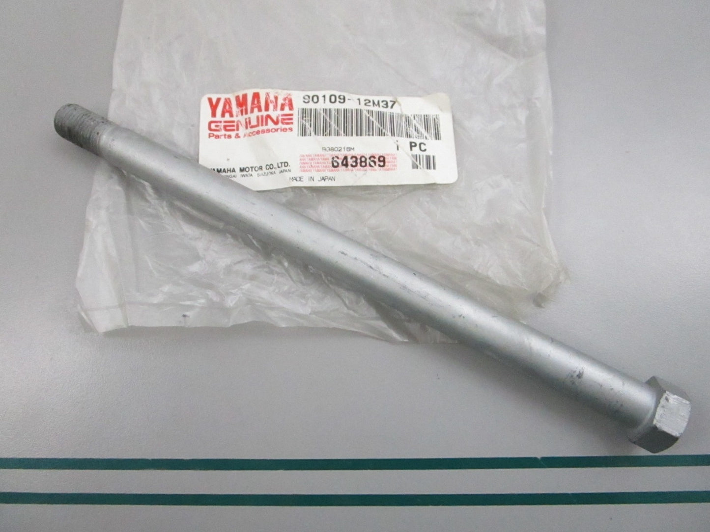 NEW OEM 90109-12M37-00 Yamaha Bolt 0810