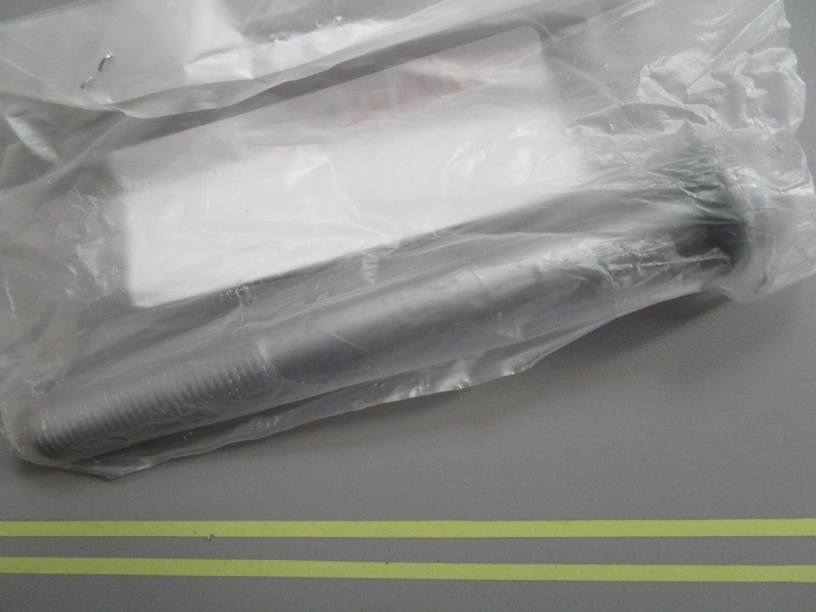 *NEW OEM* 0810 Yamaha Flat Fillister Screw 90155-10001