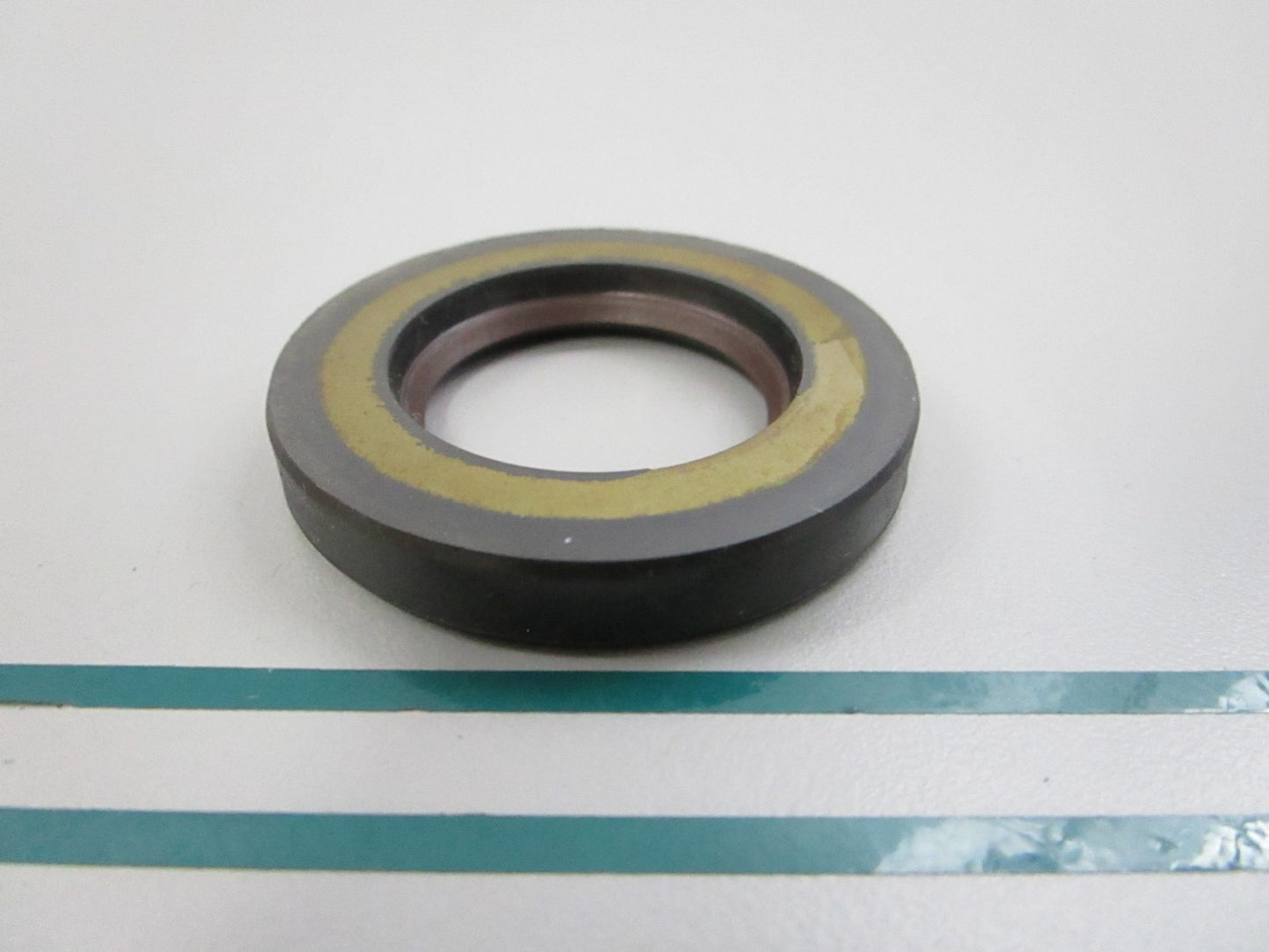 NEW OEM 26-97712M Mercury Quicksilver Seal 0810