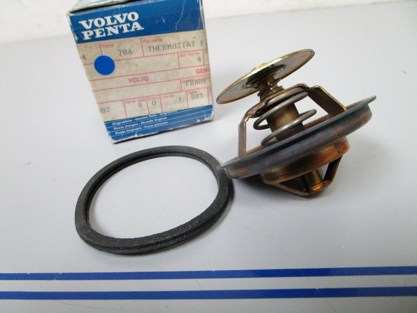 *NEW OEM* 0810 Volvo Penta Thermostat 875786