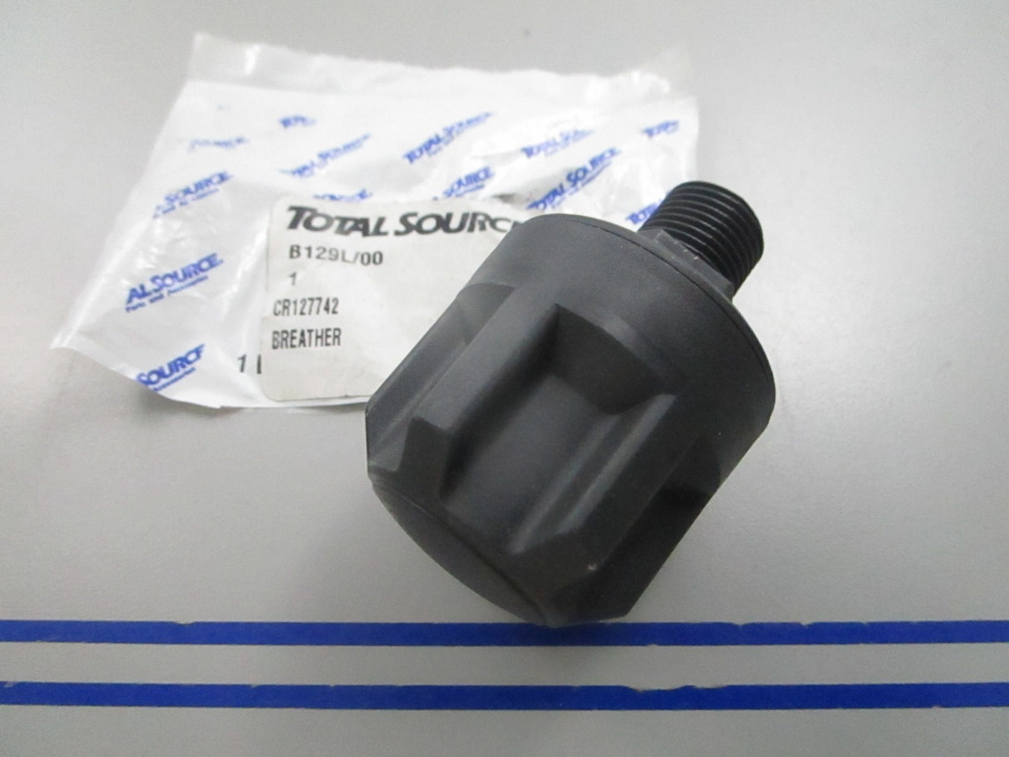 NEW CR127742 Replaces: Crown Total Source Breather Cap 0810
