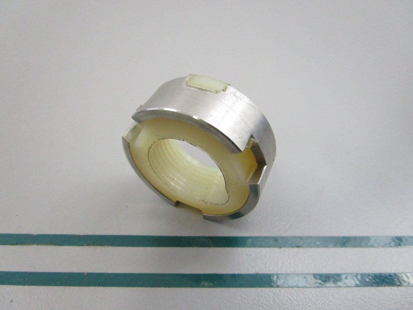 NEW OEM 90179-20M09-00 Yamaha Special Shape Nut 0810