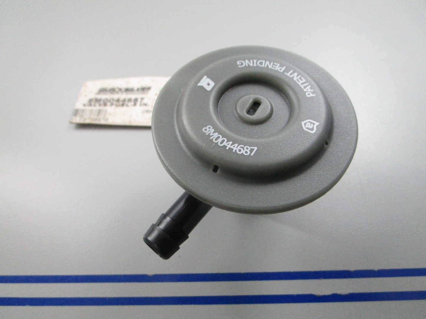 NEW OEM Mercury Quicksilver 8M0044687 5" Fuel Valve 0810