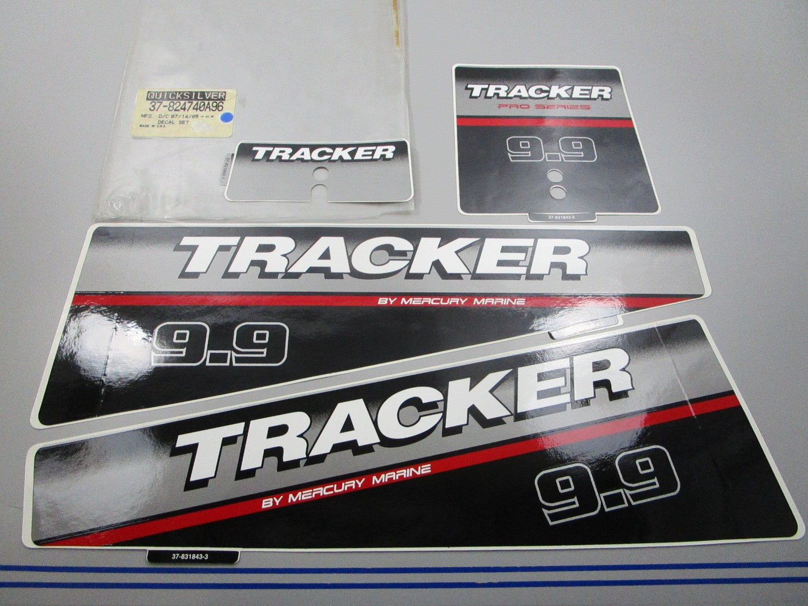 NEW OEM 37-824740A96 Mercury Quicksilver Decal Set 0810