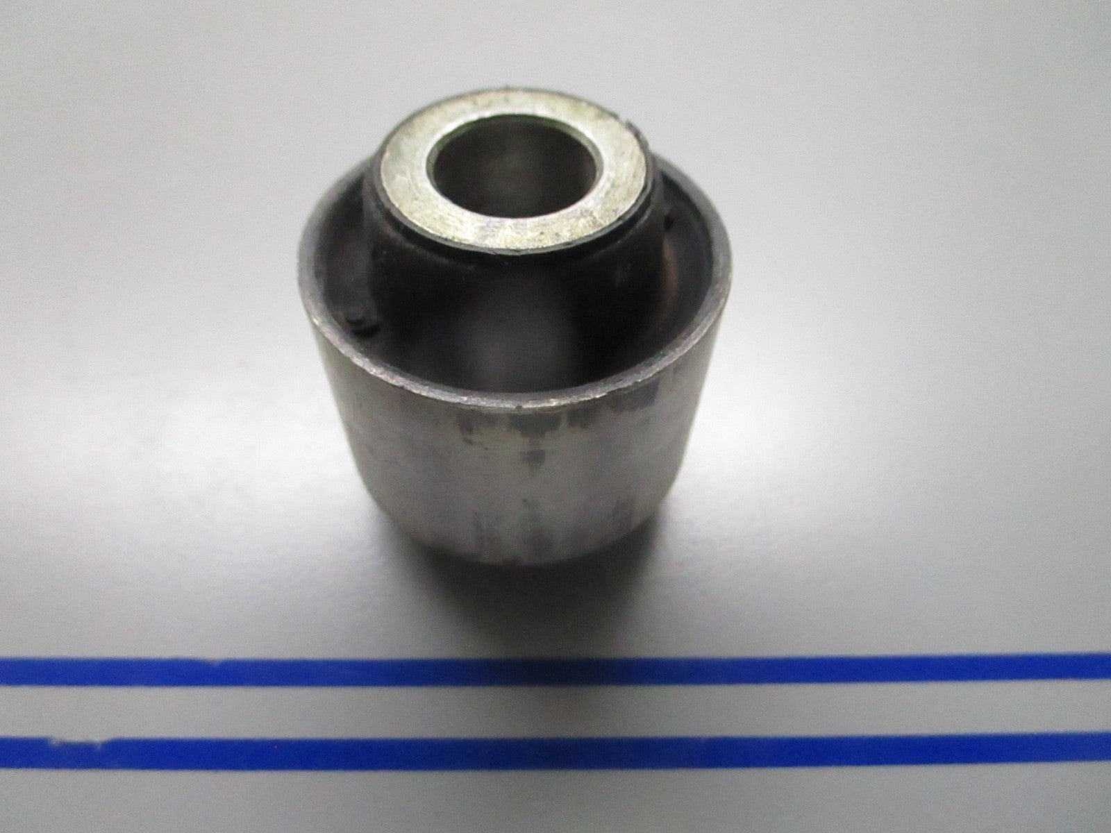 *NEW OEM* 0810 Mercury Quicksilver Mount 41662