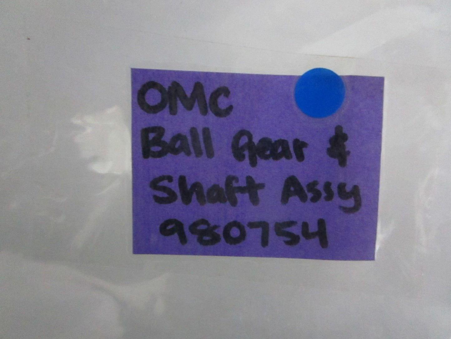 NEW OEM 980754 0980754 OMC Johnson Evinrude Ball Gear & Shaft Assy 0820