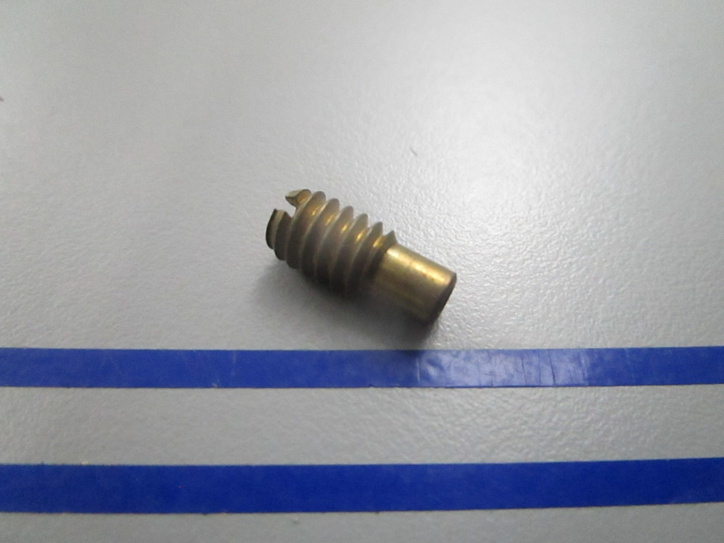 NEW OEM 317021 0317021 OMC Johnson Evinrude 57C Orifice Plug 0810