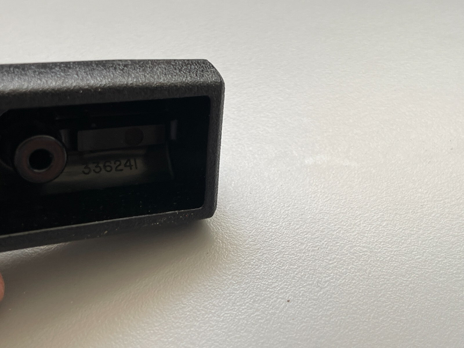 *NEW OEM* 0810 OMC Johnson Evinrude Neutral Lock Cover 336241 0336241