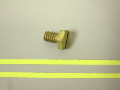 *NEW OEM* 0750 OMC Johnson Evinruide SCREWS 307832 0307832