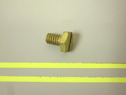 *NEW OEM* 0750 OMC Johnson Evinruide SCREWS 307832 0307832