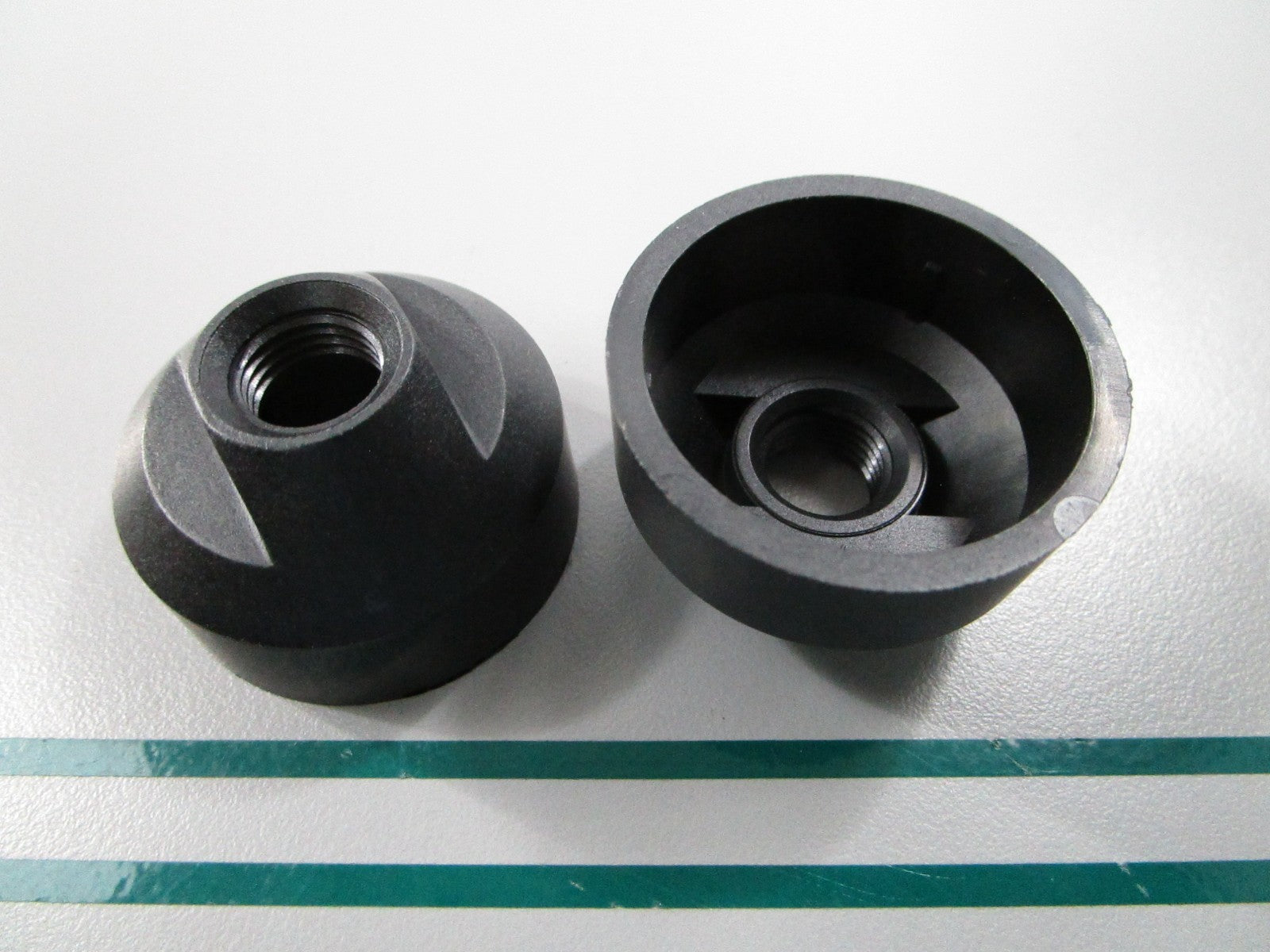 NEW OEM (LOT OF 2) 3852958 OMC Johnson Evinrude Cap 0810