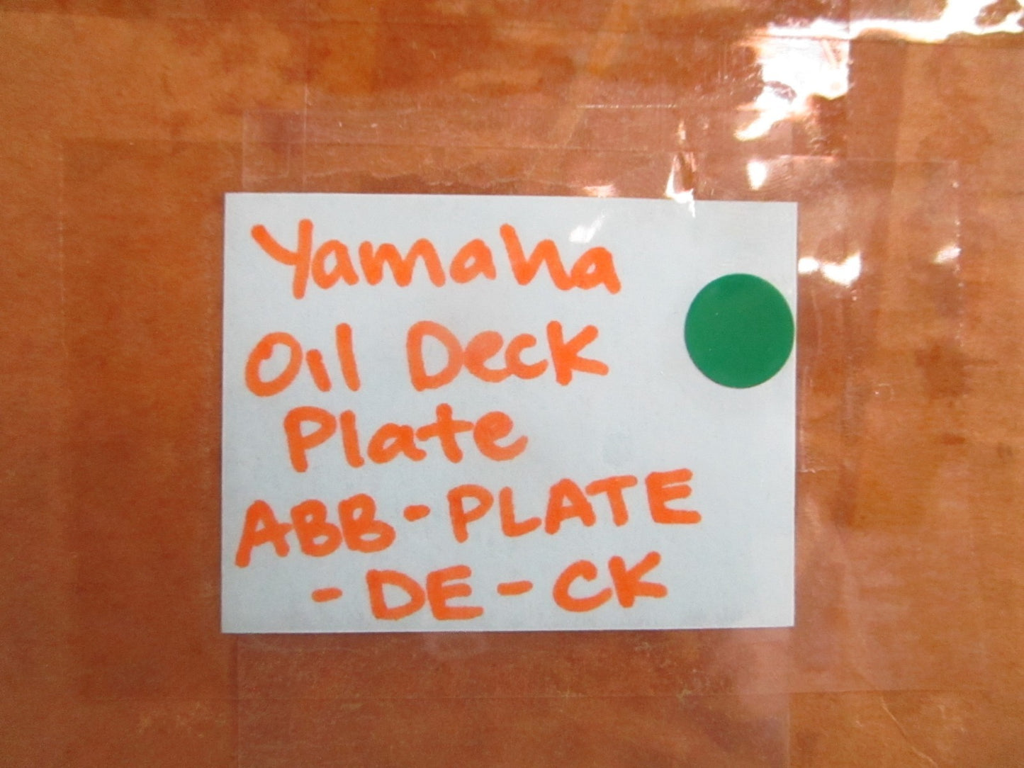 NEW OEM ABB-PLATE-DE-CK Yamaha Oil Deck Plate 0820