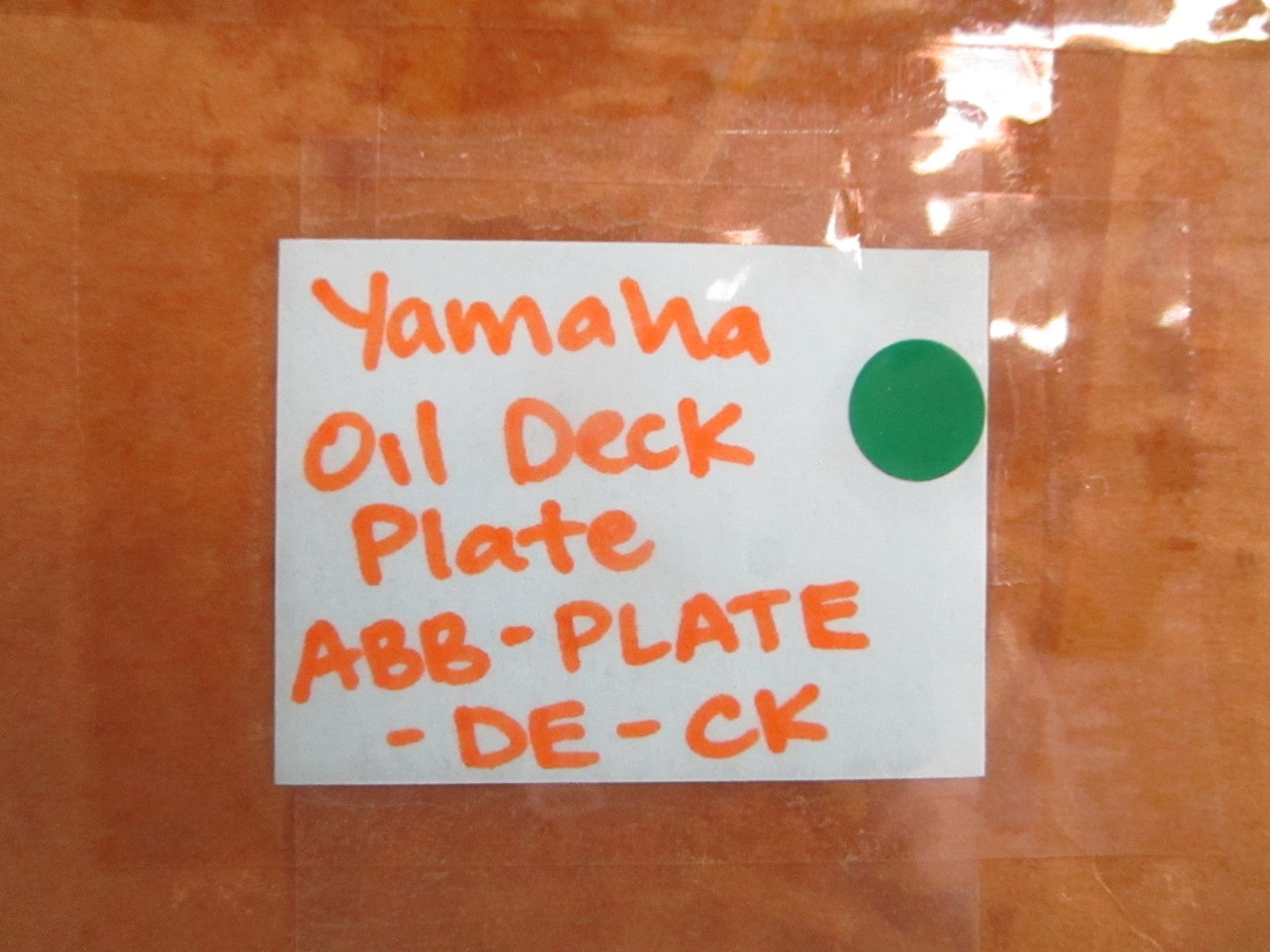 NEW OEM ABB-PLATE-DE-CK Yamaha Oil Deck Plate 0820