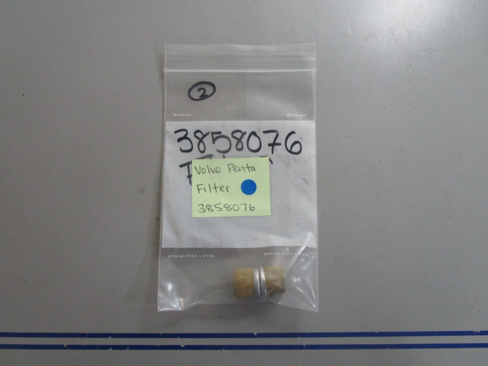 *NEW OEM* 0720 Volvo Penta Filter 3858076