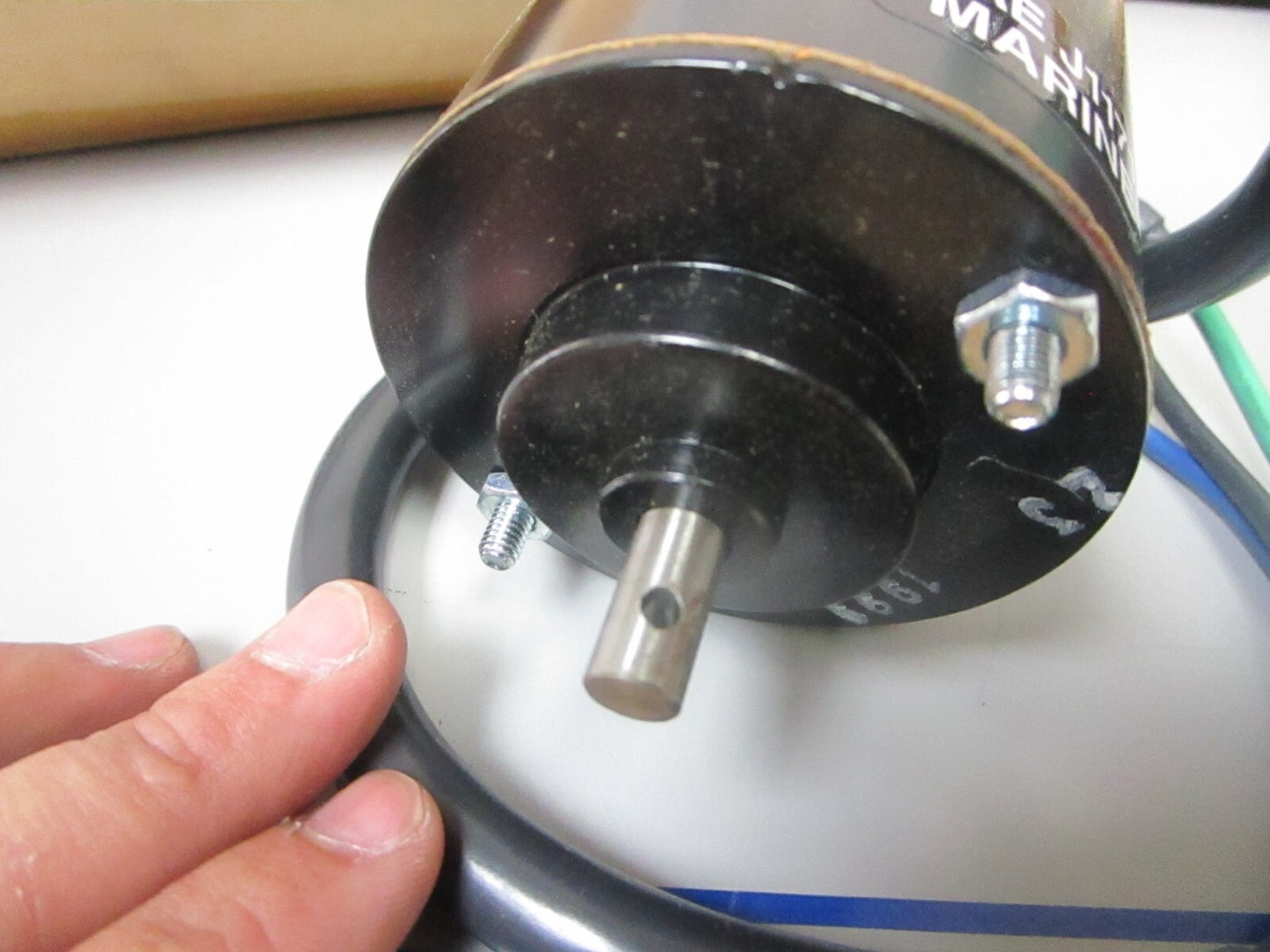 *NEW OEM* 0720 OMC Johnson Evinrude Trim Motor 983318 0983318