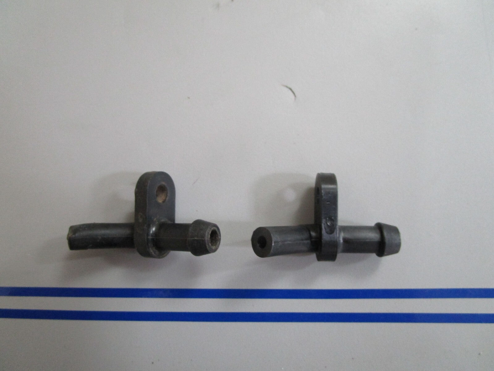 *NEW OEM* (LOT OF 2) 0770 Mercury Quicksilver Nozzle 52889