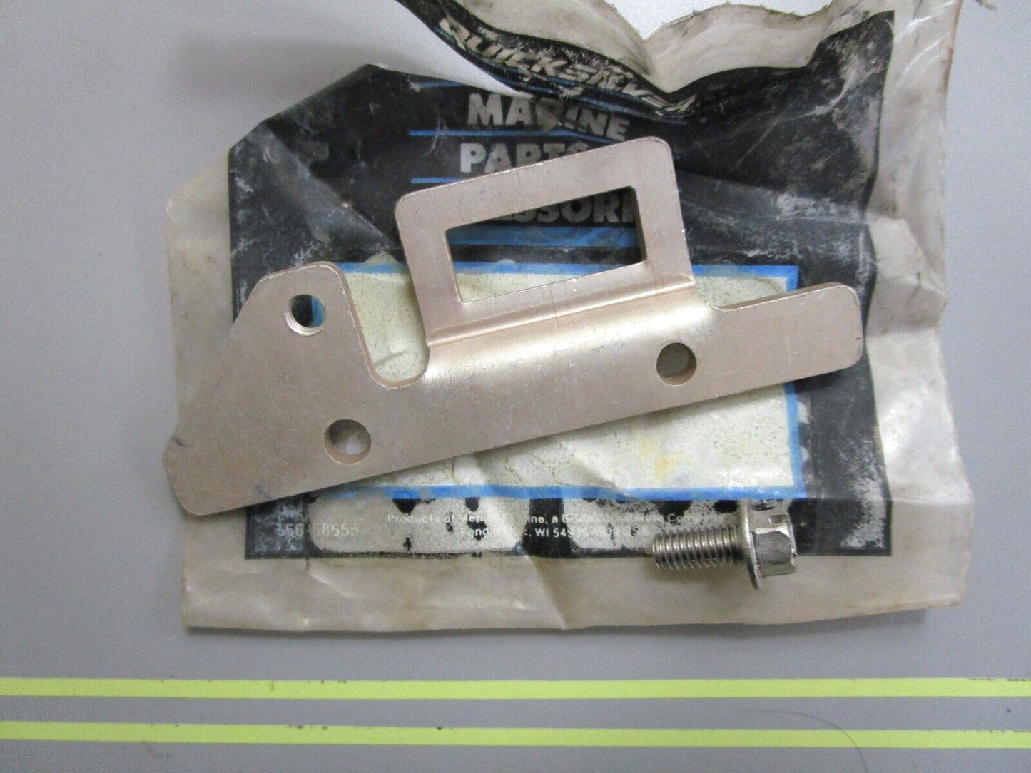 *NEW OEM* 0810 Mercury Quicksilver Plate 814674A1