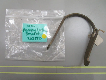 *NEW OEM* 0810 OMC Johnson Evinrude Reverse Lock Bracket 302518 0302518
