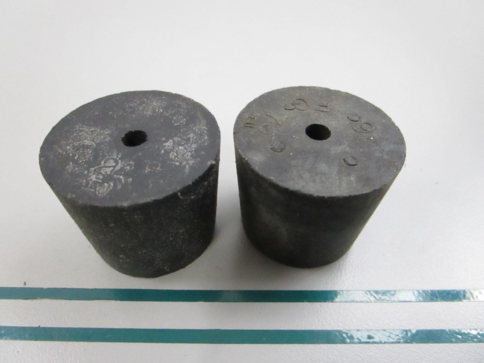 NEW OEM (LOT OF 2) 9G-4872 CAT Stopper 0810