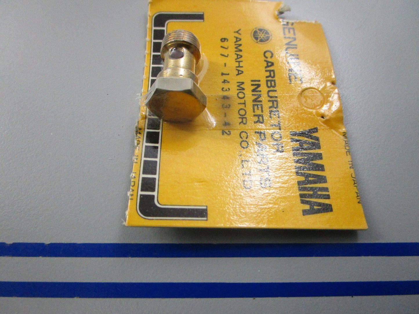 NEW OEM 677-14343-42 Yamaha Main Jet 0810