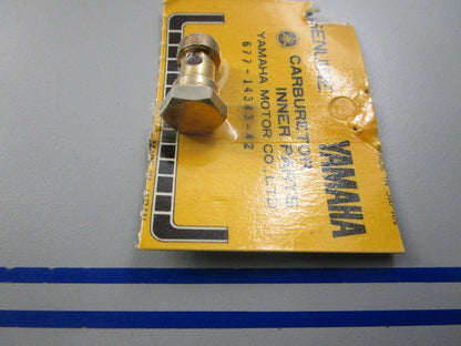NEW OEM 677-14343-42 Yamaha Main Jet 0810