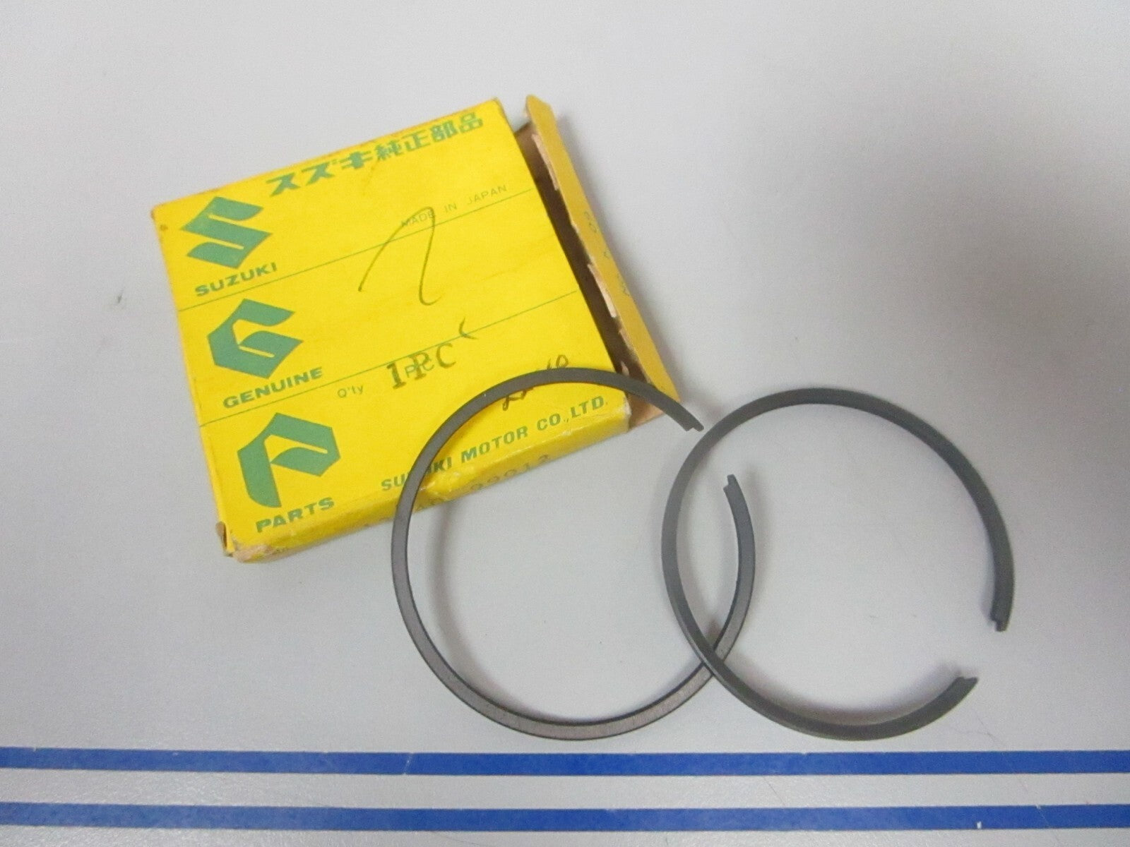 *NEW OEM* 0810 Suzuki 3 Ring Set 12140-99012