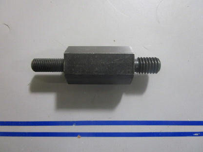 *NEW OEM* 0810 OMC Johnson Evinrude Bracket to Engine Stud 3853402