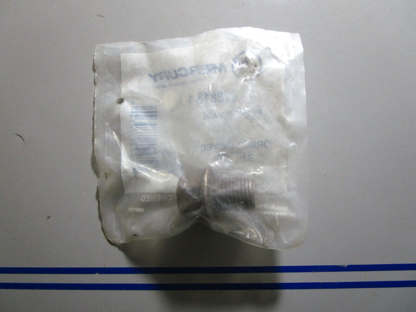 *NEW OEM* 0810 Mercury Quicksilver Plug Drain 8288181