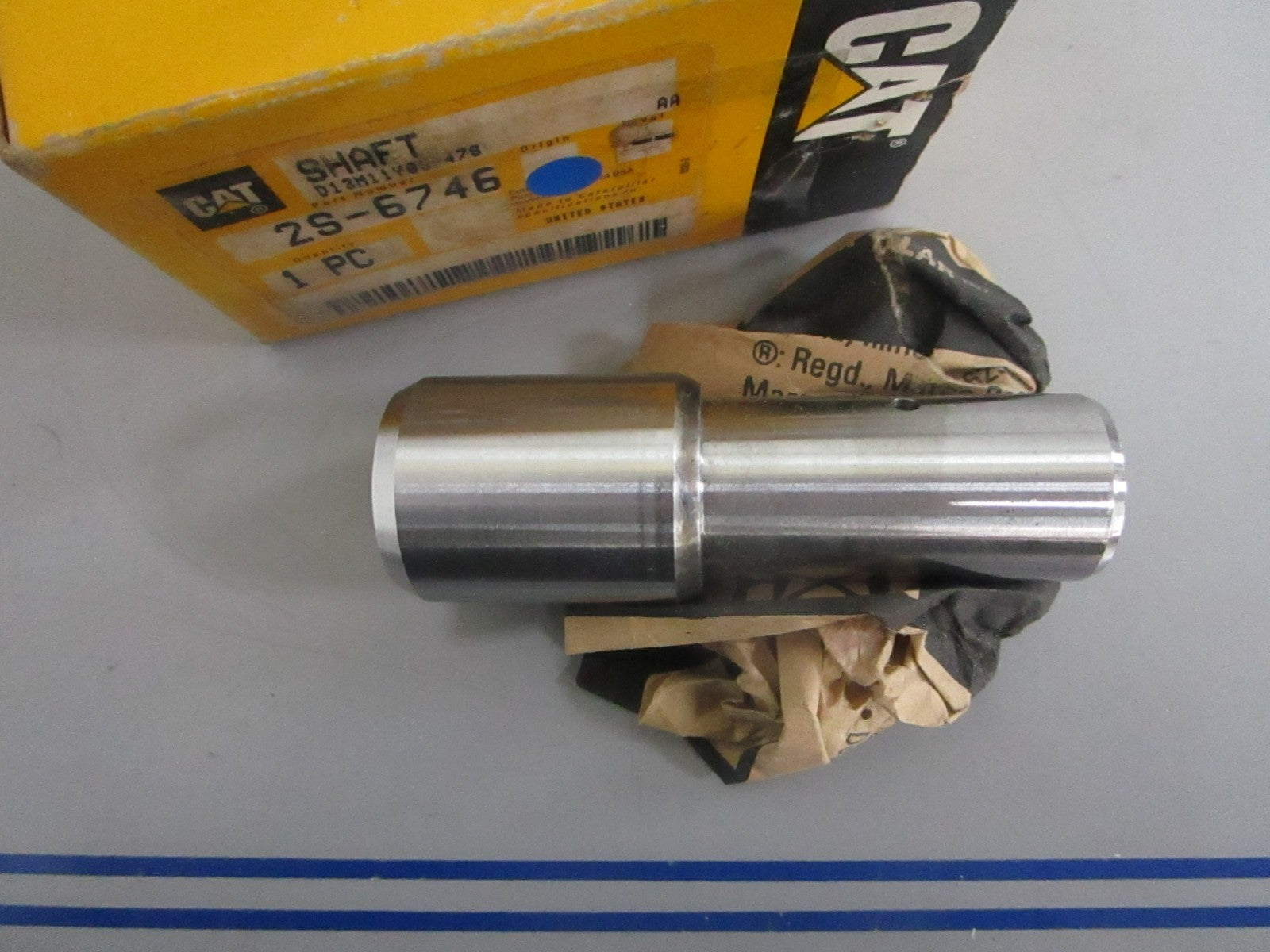 NEW OEM 2S-6746 CAT Shaft 0820