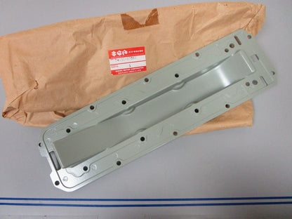 *NEW OEM* 0720 Suzuki 150 175 200 225 hp Exhaust Plate 14131-87D01