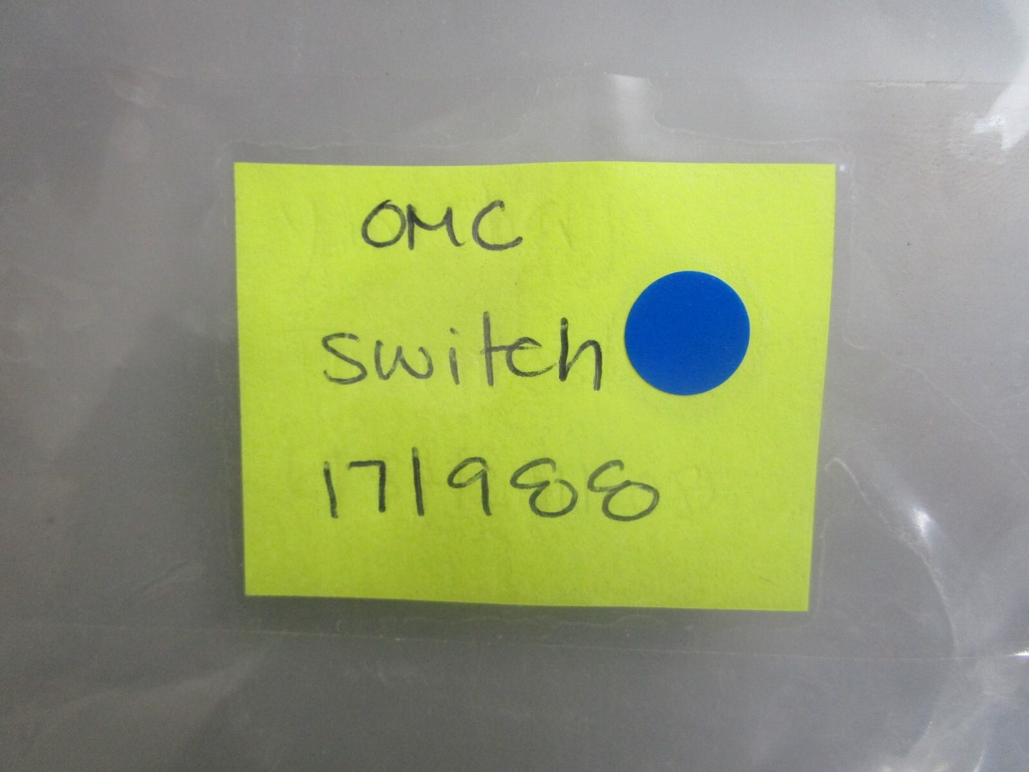 *NEW OEM* 0820 OMC Johnson Evinrude Switch 171988 0171988