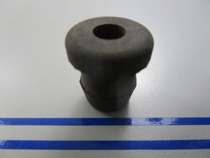 *NEW OEM* 0810 Mercury Quicksilver Grommet 23-35977