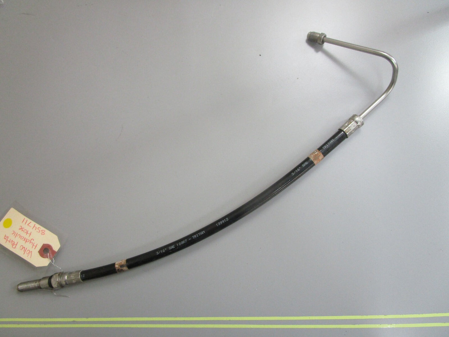 *NEW OEM* 0820 Volvo Penta Hydraulic Hose 854711