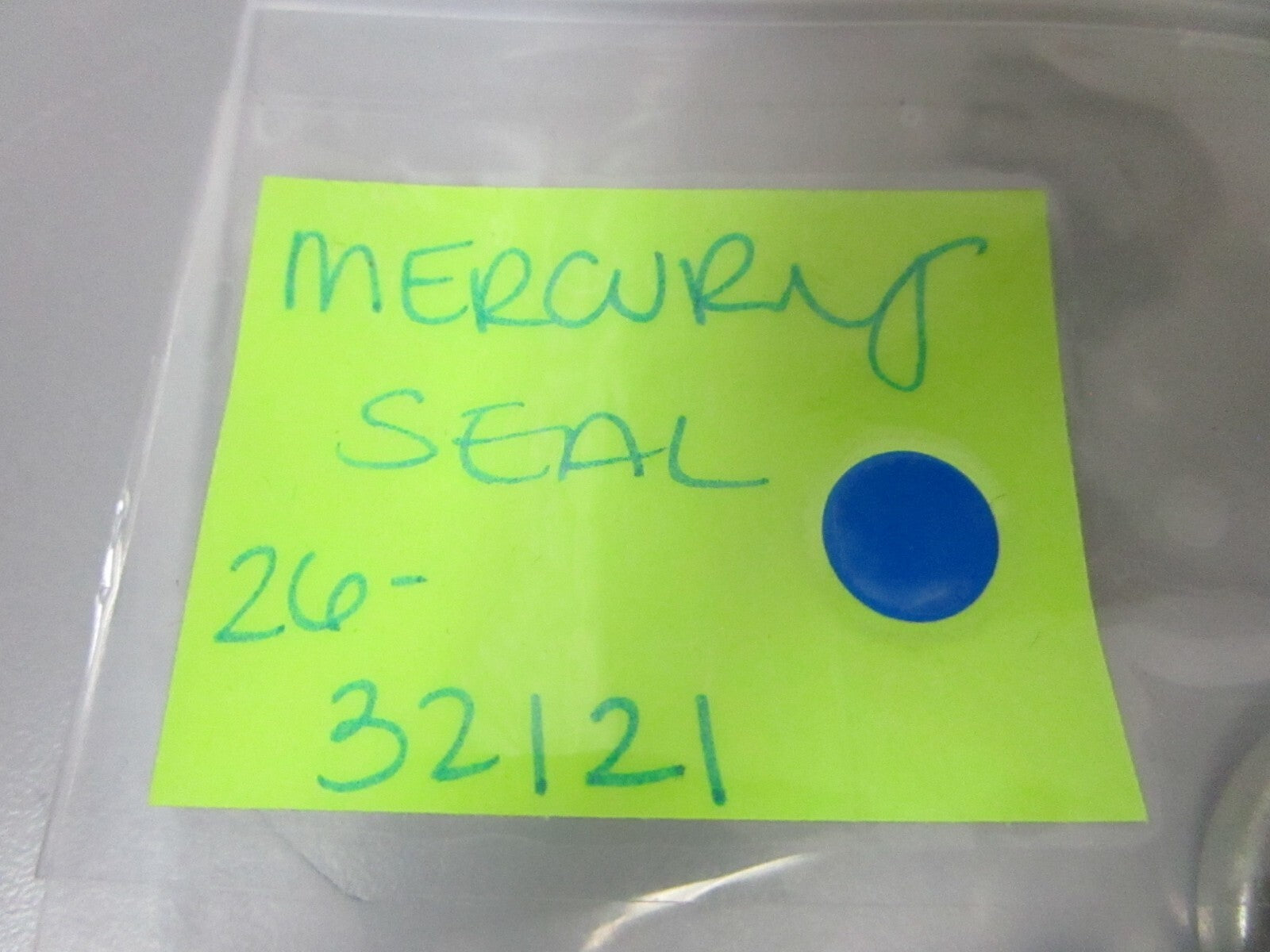 *NEW OEM* 0720 Mercury Quicksilver Seal 26-32121