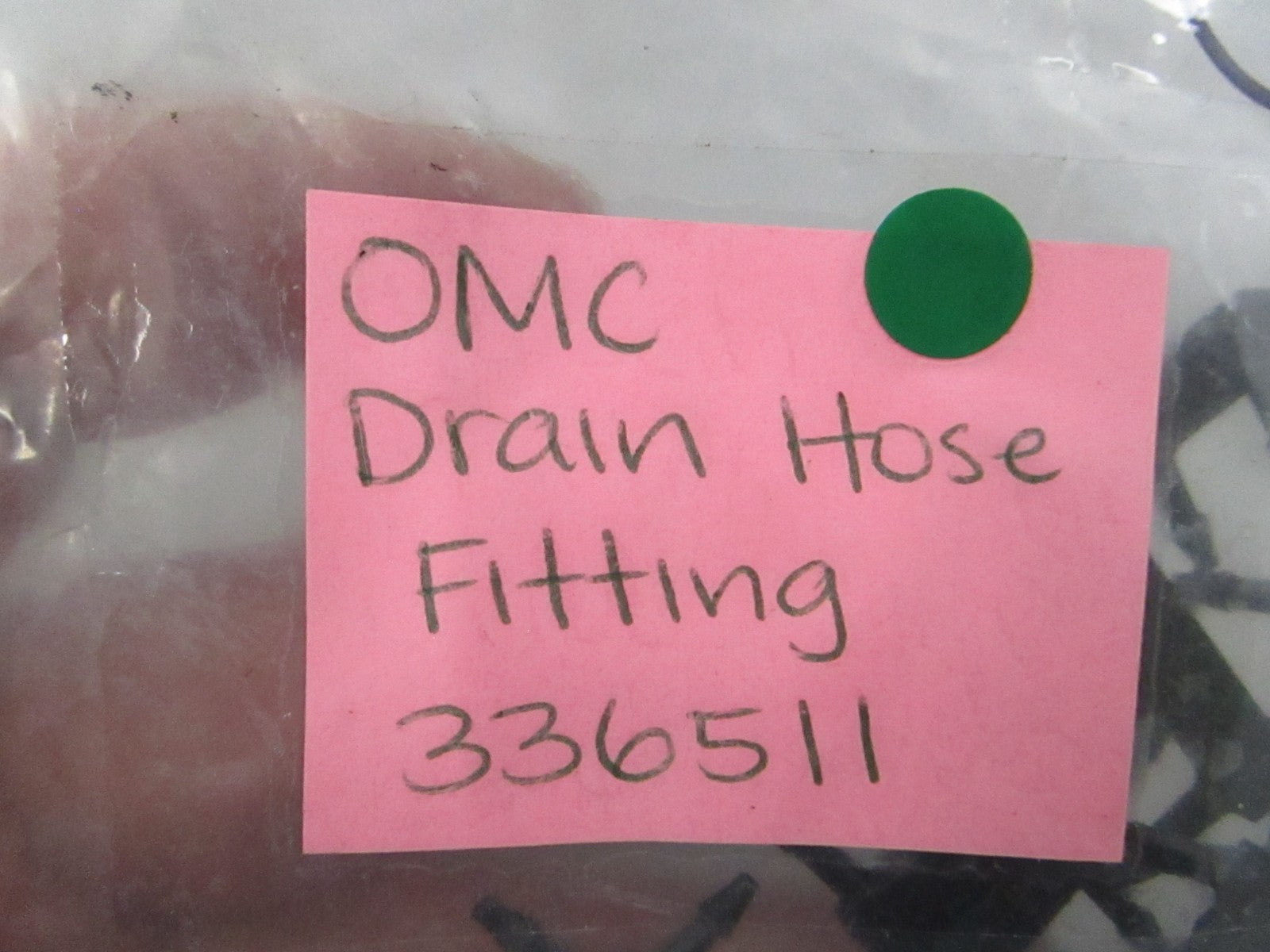 NEW OEM 336511 0336511 OMC Johnson Evinrude Drain Hose Fitting 0810