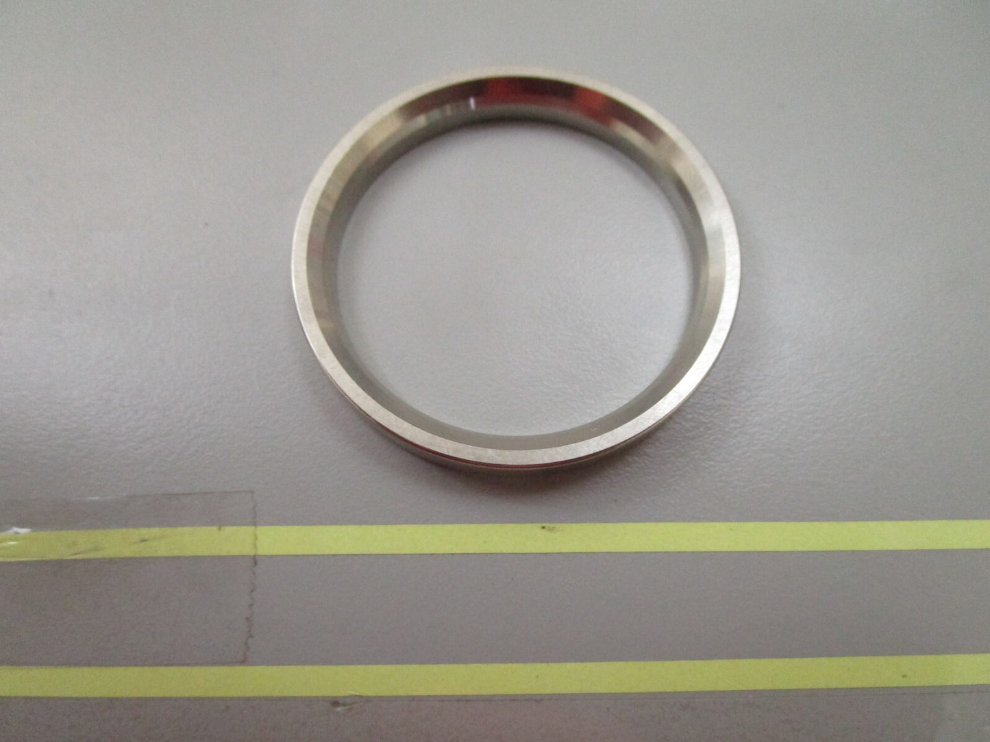 *NEW* 0810 Cummins Valve Insert 3084041