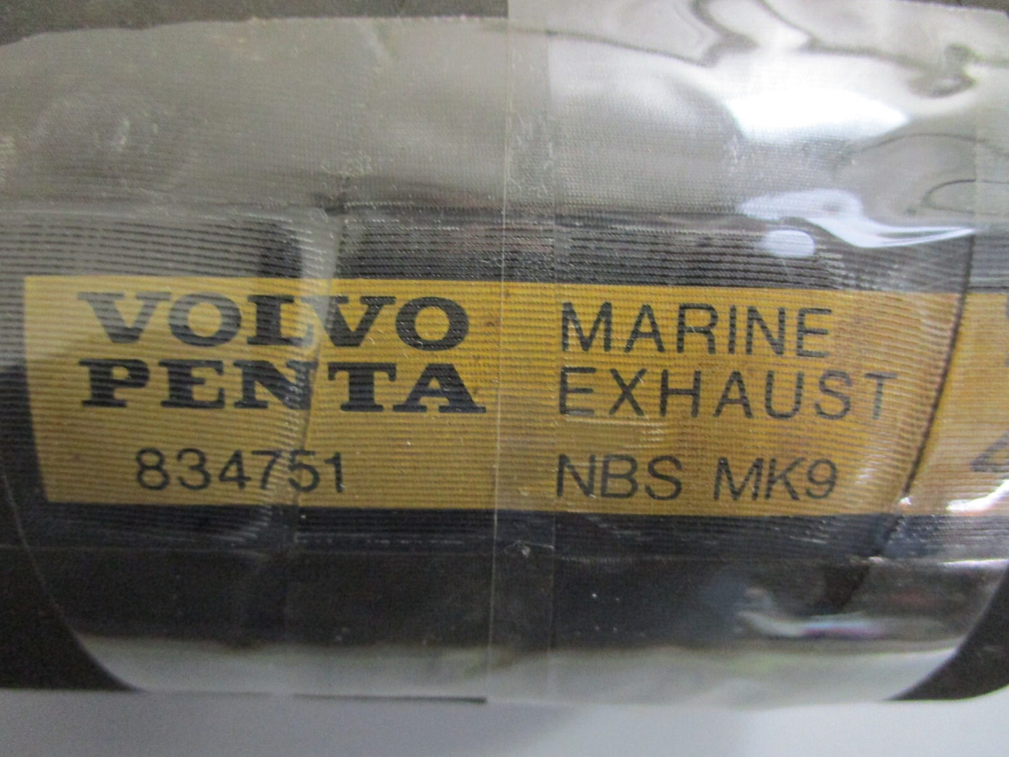 *NEW OEM* 0810 Volvo Penta Exhaust Hose 834751