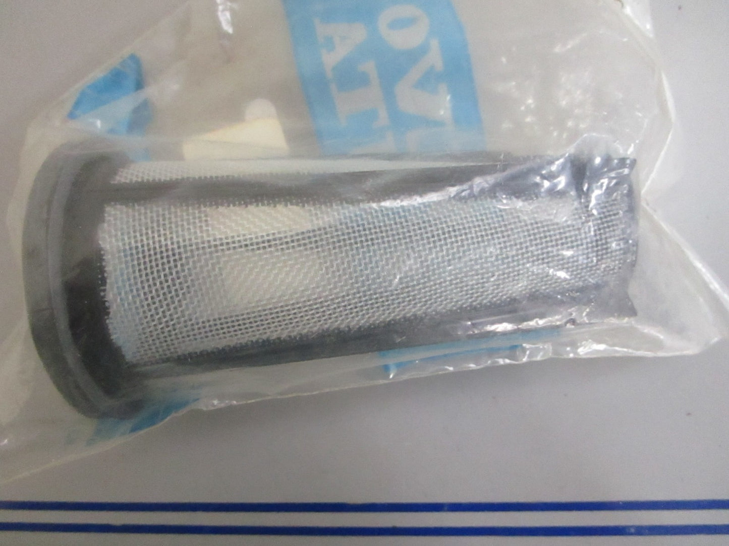 *NEW OEM* 0820 Volvo Penta Strainer 855409