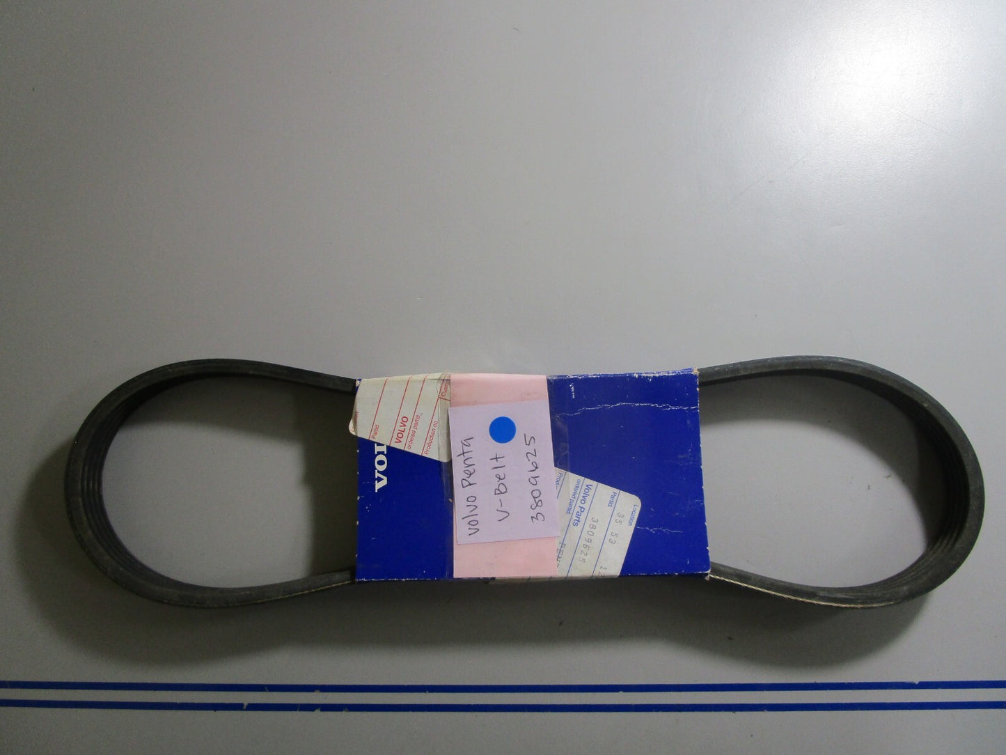 *NEW OEM* 0810 Volvo Penta V-Belt 3809625