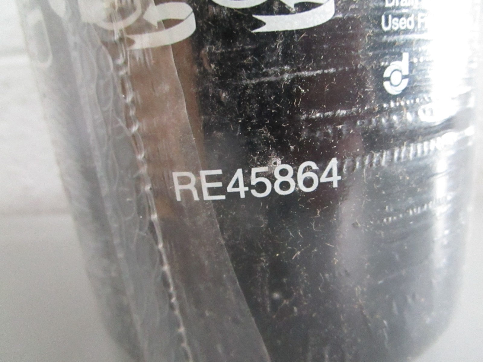 NEW OEM RE45864 John Deere Hydraulic Oil Filter 0820