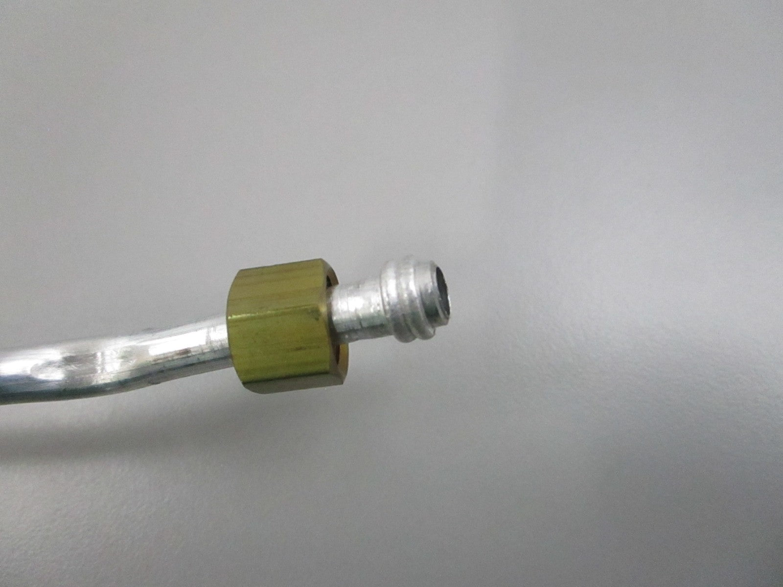 NEW OEM W10552119 Whirlpool Holder 0810