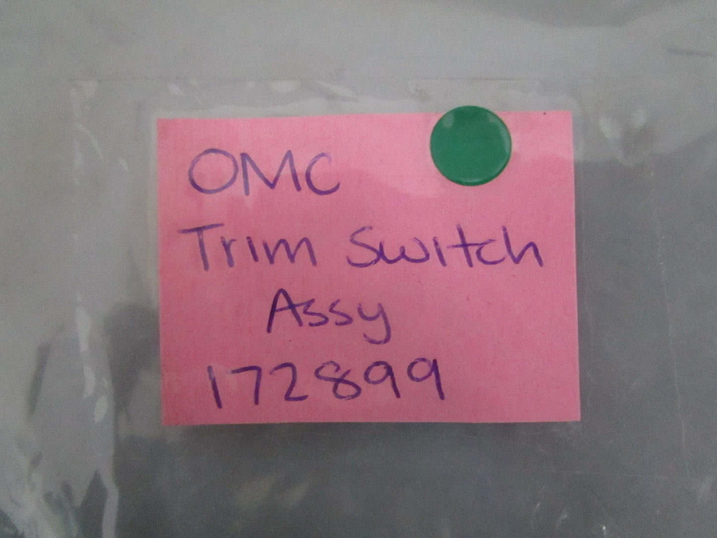 NEW OEM 172899 0172899 OMC Johnson Evinrude Trim Switch Assy 0820