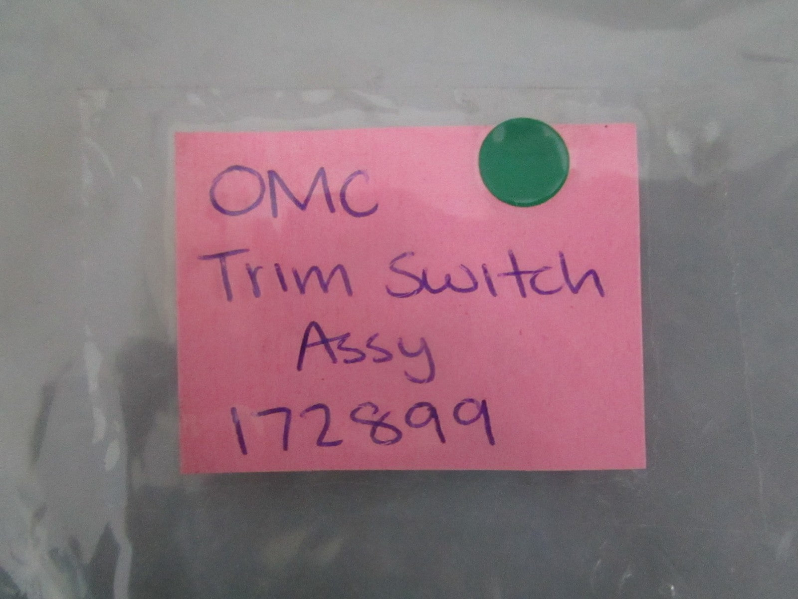 NEW OEM 172899 0172899 OMC Johnson Evinrude Trim Switch Assy 0820