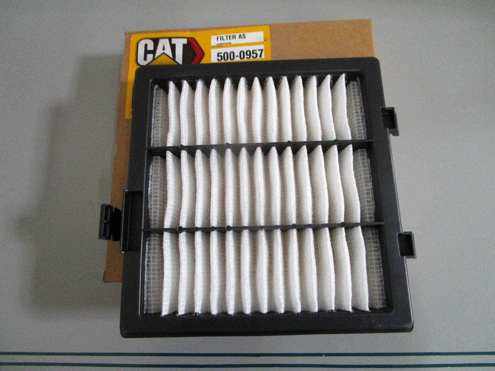 CAT NEW OEM Standard Cabin Air Filter 500-0957 Excavator 312 313 320 330 0820