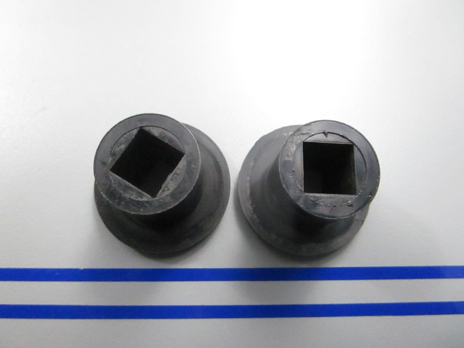 *NEW OEM* (LOT OF 2) 0810 Crown Bushing 089510